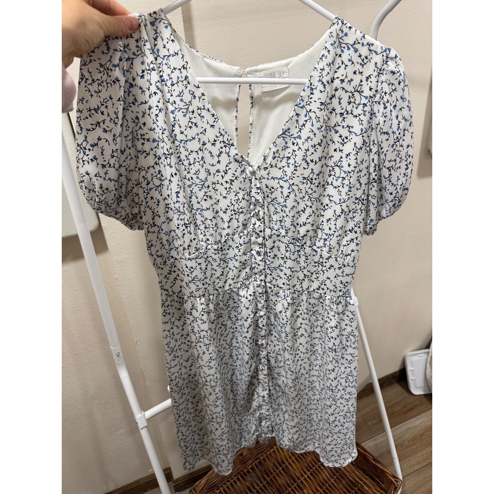 Sienna Sky Womens Floral Puff Sleeve Mini Dress White Blue V-Neck Size L